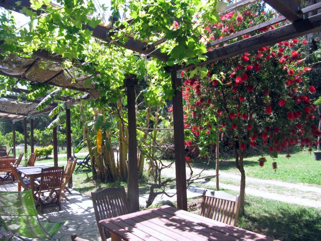 كروباني Agriturismo Torre Del Golfo المظهر الخارجي الصورة