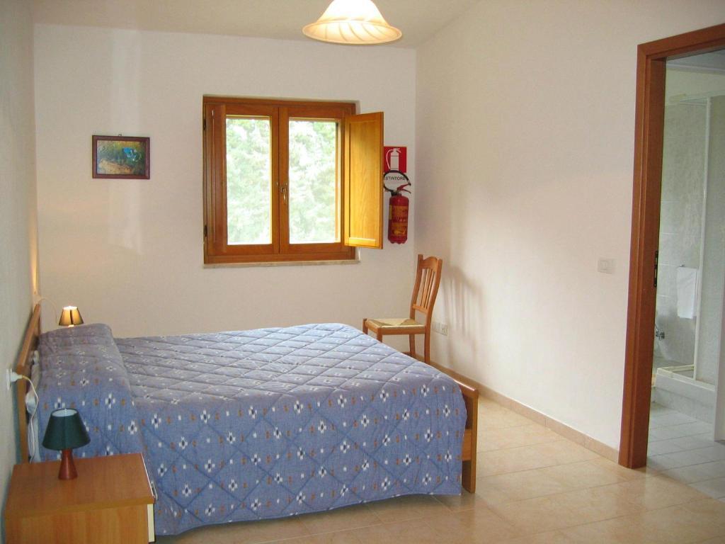 كروباني Agriturismo Torre Del Golfo الغرفة الصورة