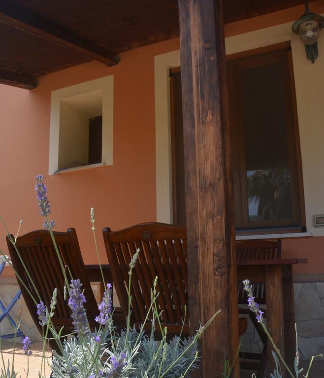 كروباني Agriturismo Torre Del Golfo المظهر الخارجي الصورة